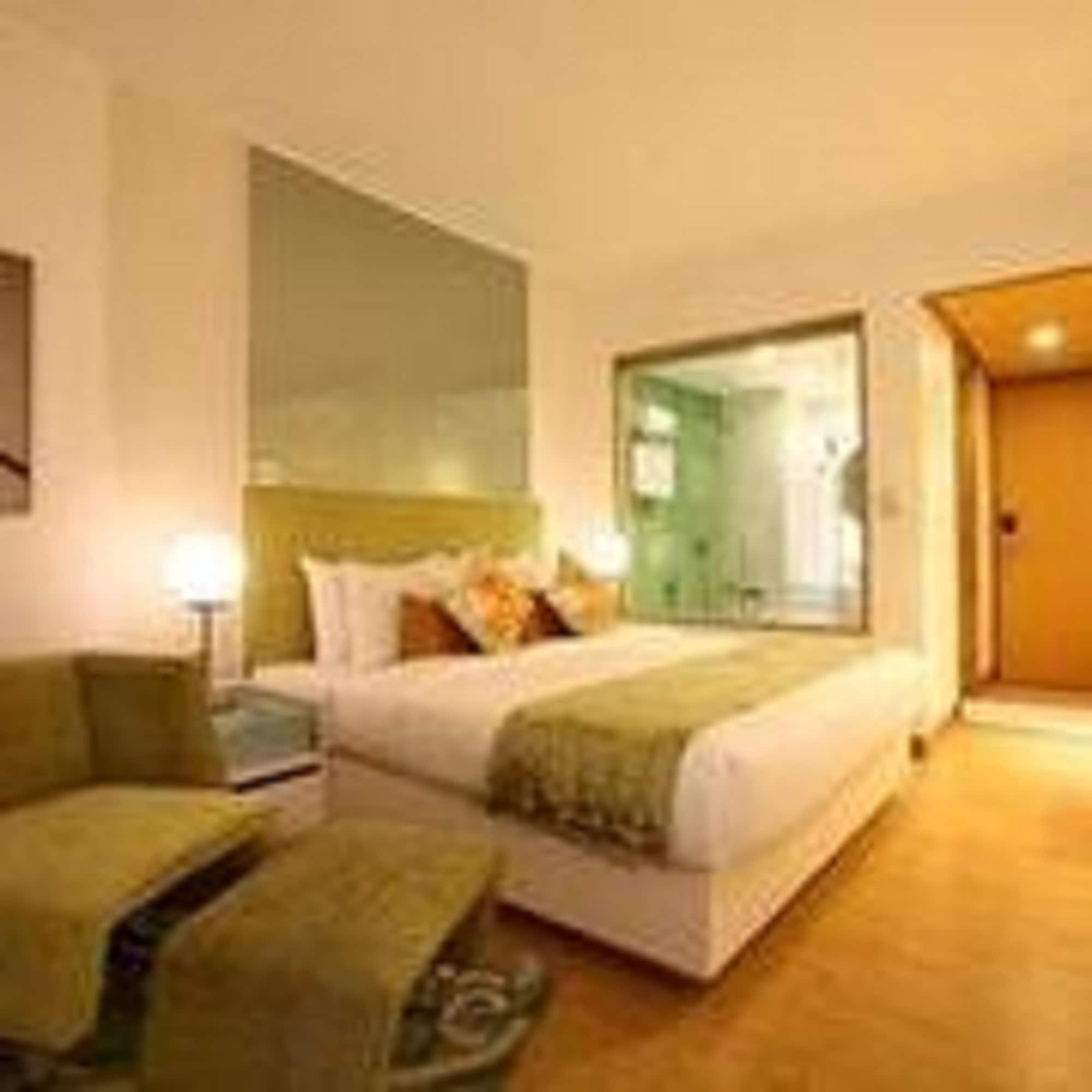 Hotel Yogi Executive, Navi Mumbai Extérieur photo