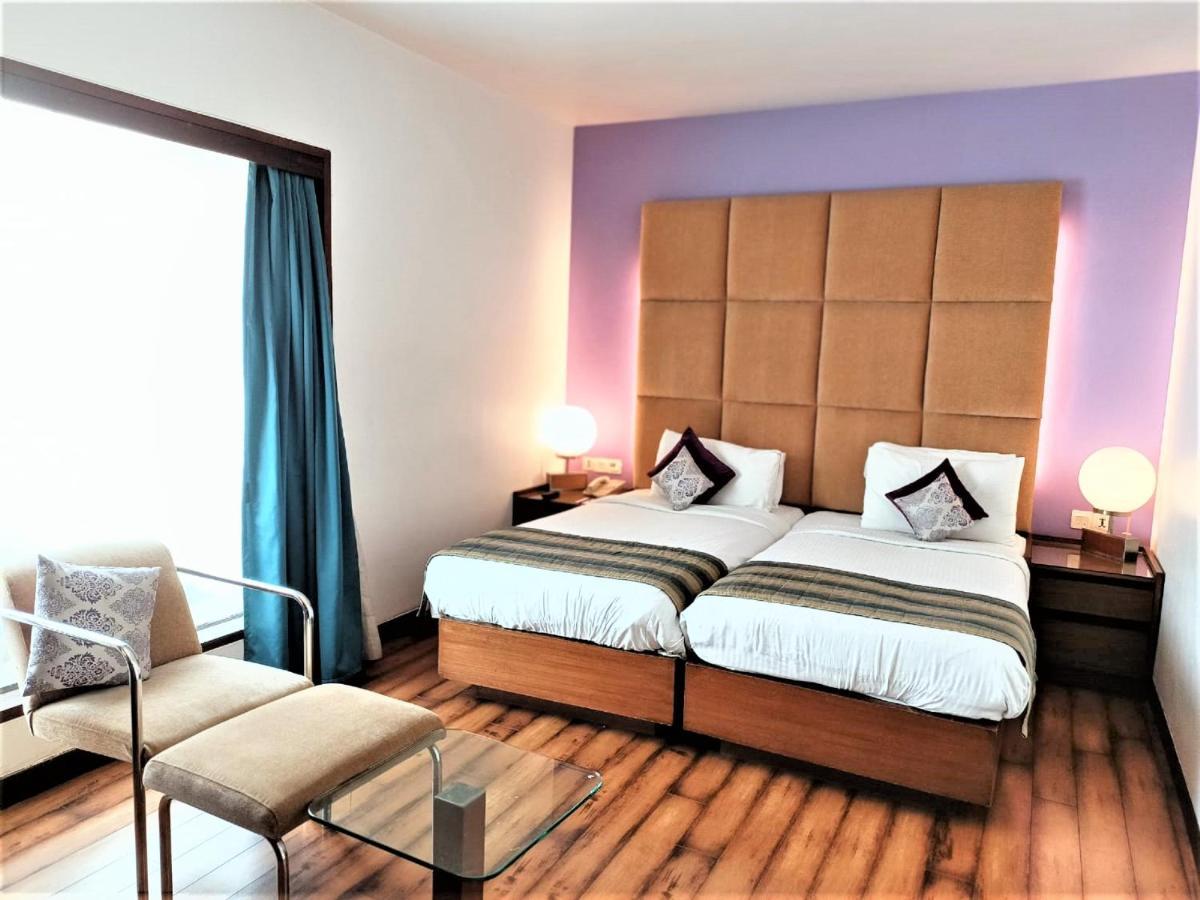 Hotel Yogi Executive, Navi Mumbai Extérieur photo