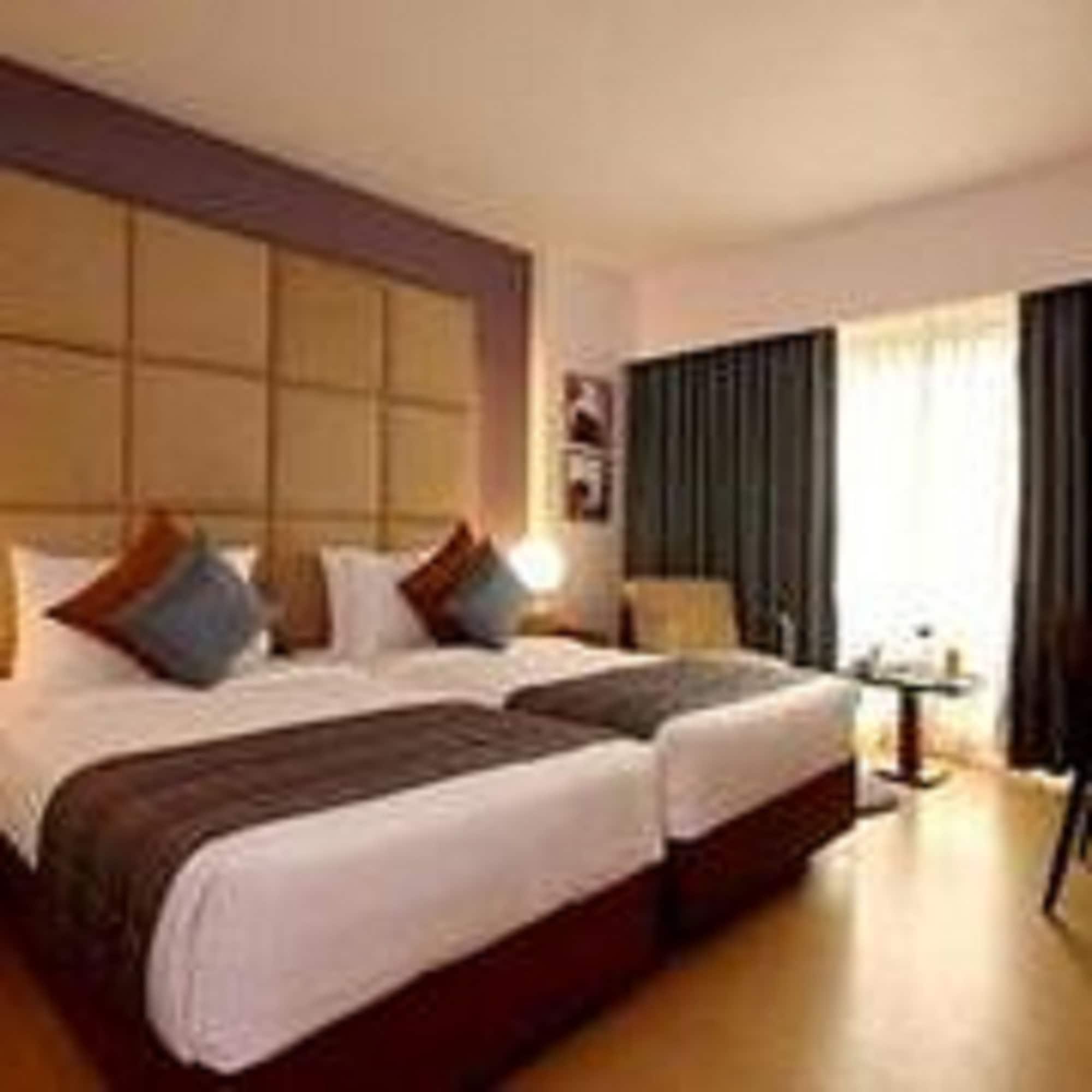 Hotel Yogi Executive, Navi Mumbai Extérieur photo