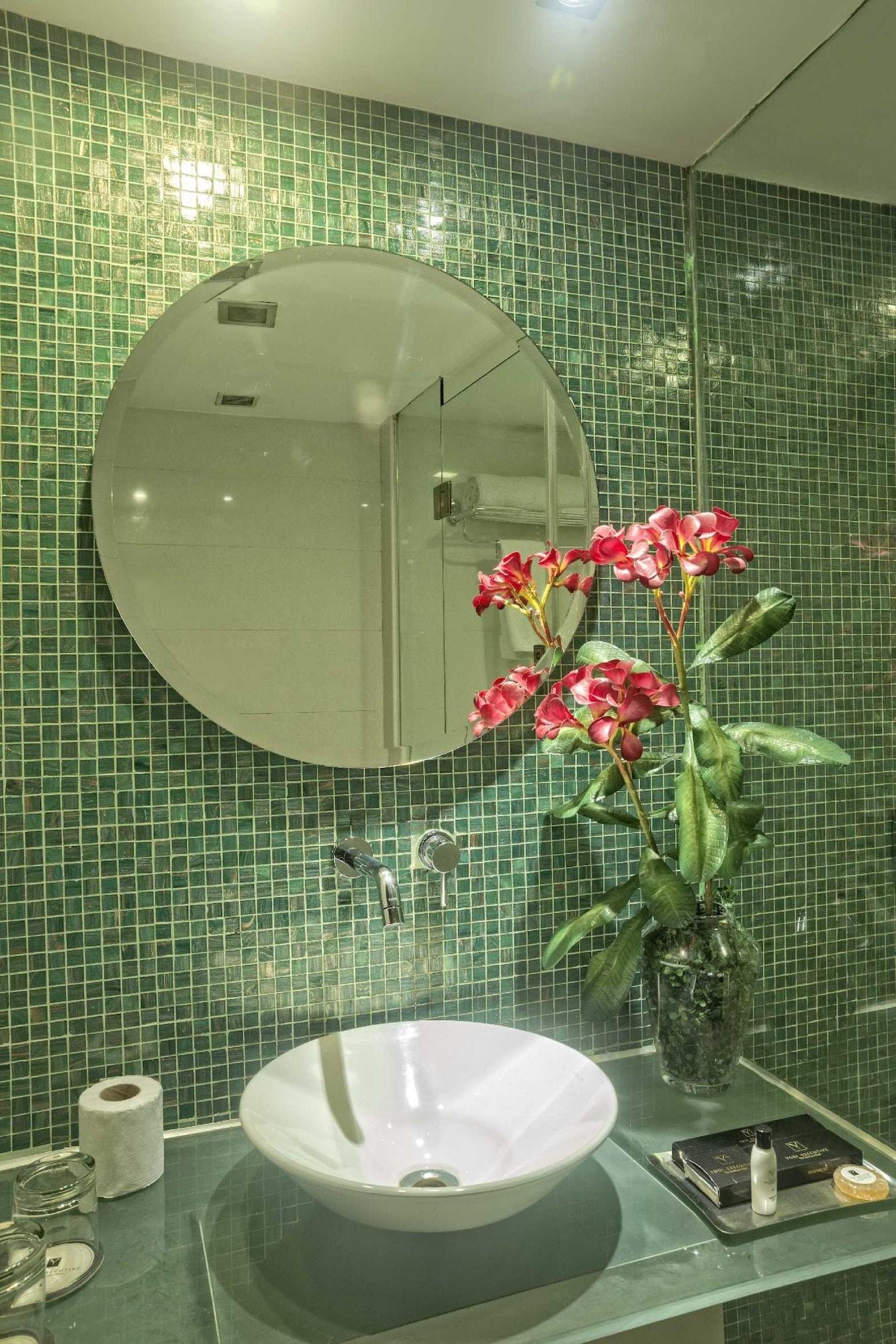 Hotel Yogi Executive, Navi Mumbai Extérieur photo