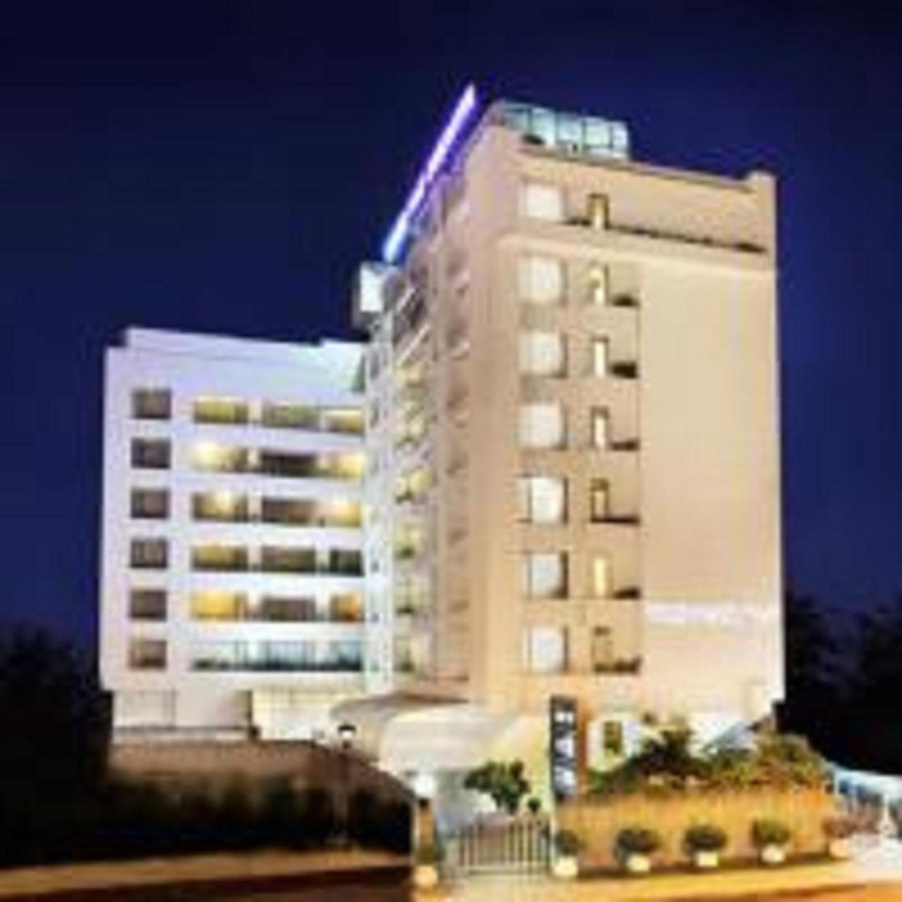 Hotel Yogi Executive, Navi Mumbai Extérieur photo